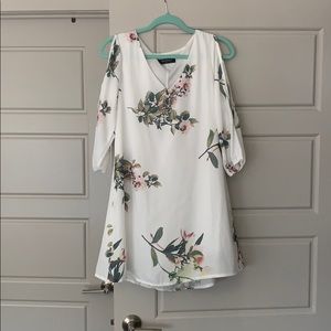 Off the shoulder Flower Dress